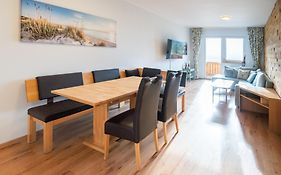 Praga Apartments & Restaurant Zell Am See-Kaprun